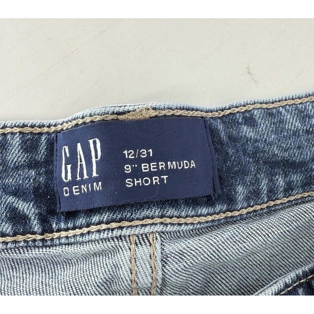 GAP Women's Bermuda Jean Shorts Size 12/31, Normcore, Minimalist, 90's Vibe‎ - Picture 3 of 8